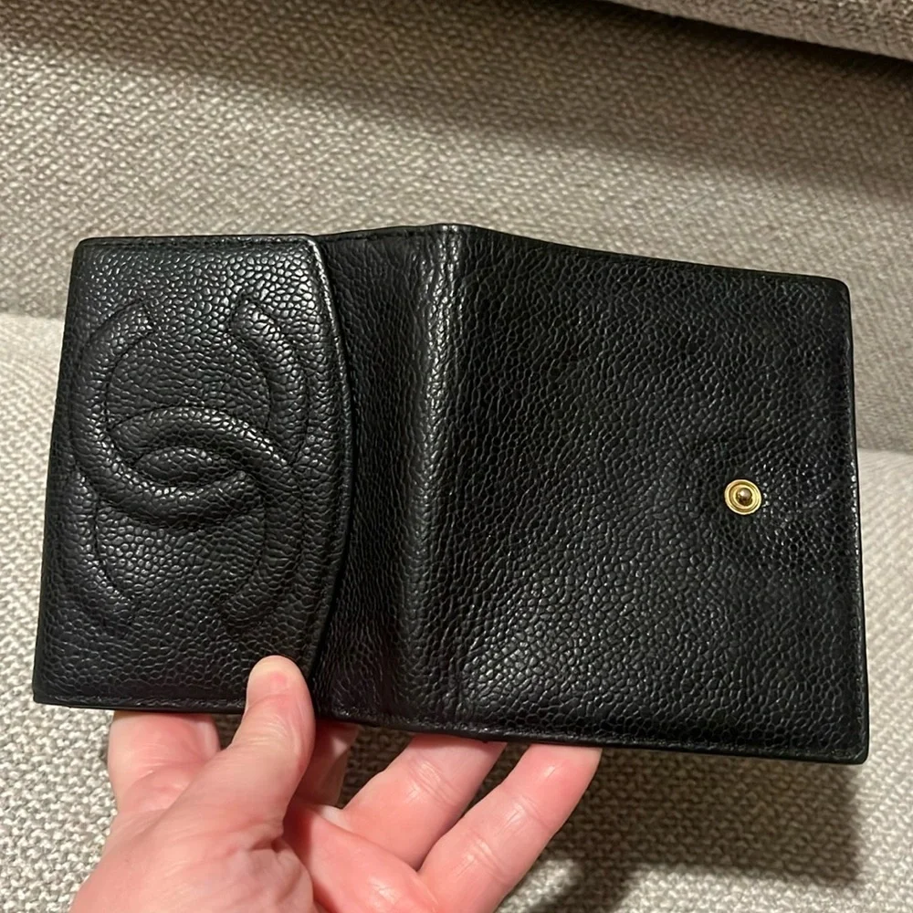 Chanel caviar bifold black wallet  Authentic
